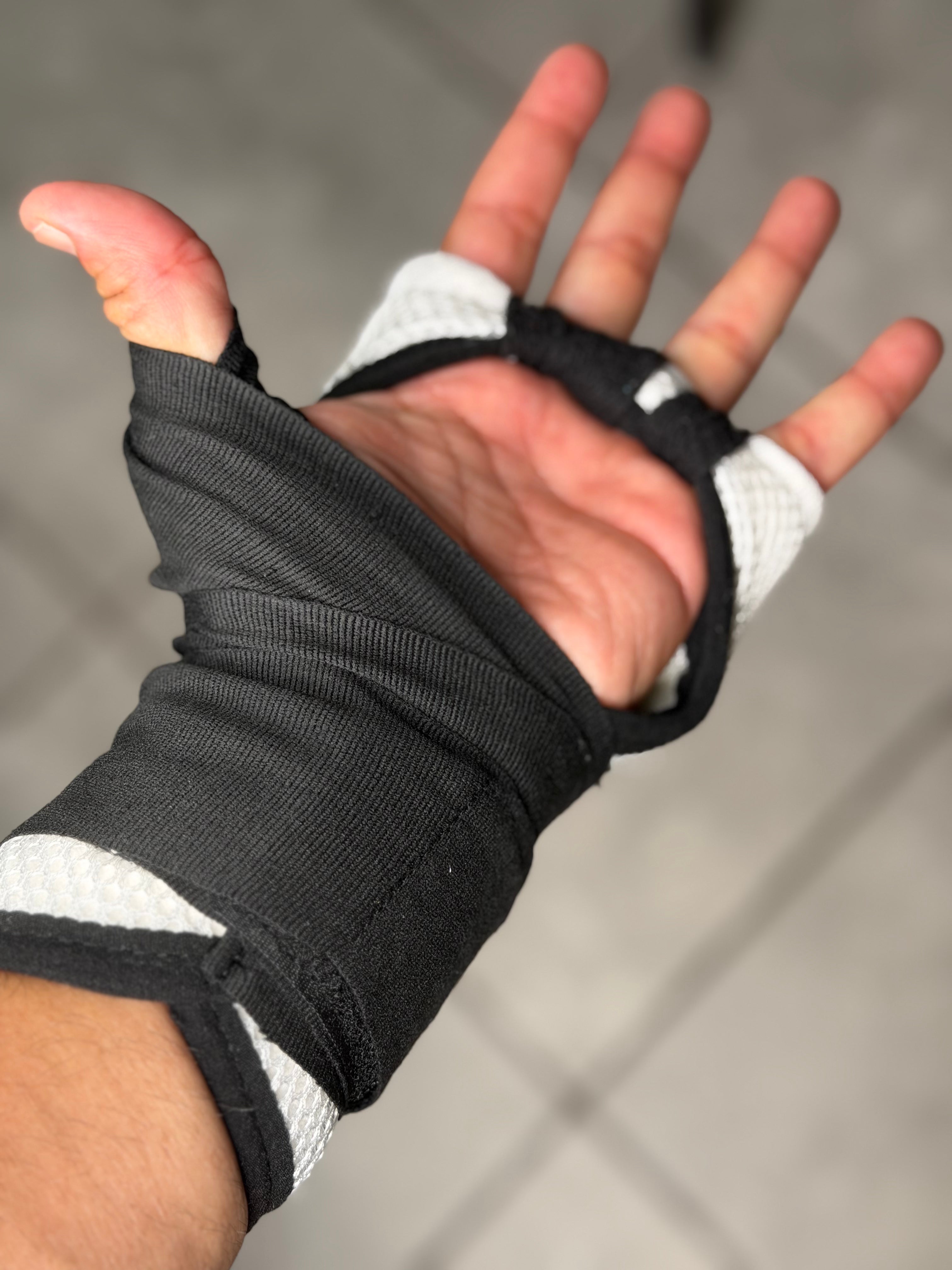 White /Black | Boxing Easy Wraps 2.0